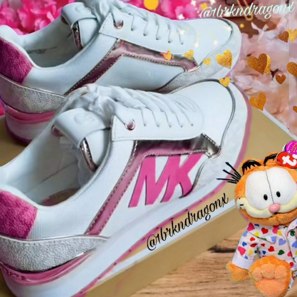 Michael Kors Sneakers Kicks Trainers BNIOB Daisy Silver White Trainer Gym Run - Picture 9 of 16
